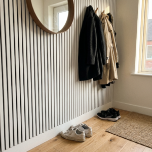 real-candid-photo-apartment-entrance-hal_XPe1aGVKR7yKi_oFc0opxw_ko6m4hnpSi2D8OTlgktlVA_hd