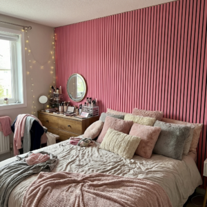 real-iphone-photo-girly-teenage-bedroom-_B40XBjs1Th-QMhHVootSKg_mOuT75vxQ06lDwwweAxKcw_hd